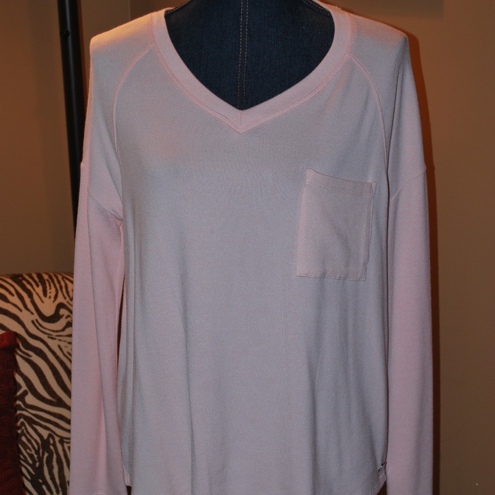 NWT Calvin Klein V Neck top with front pocket